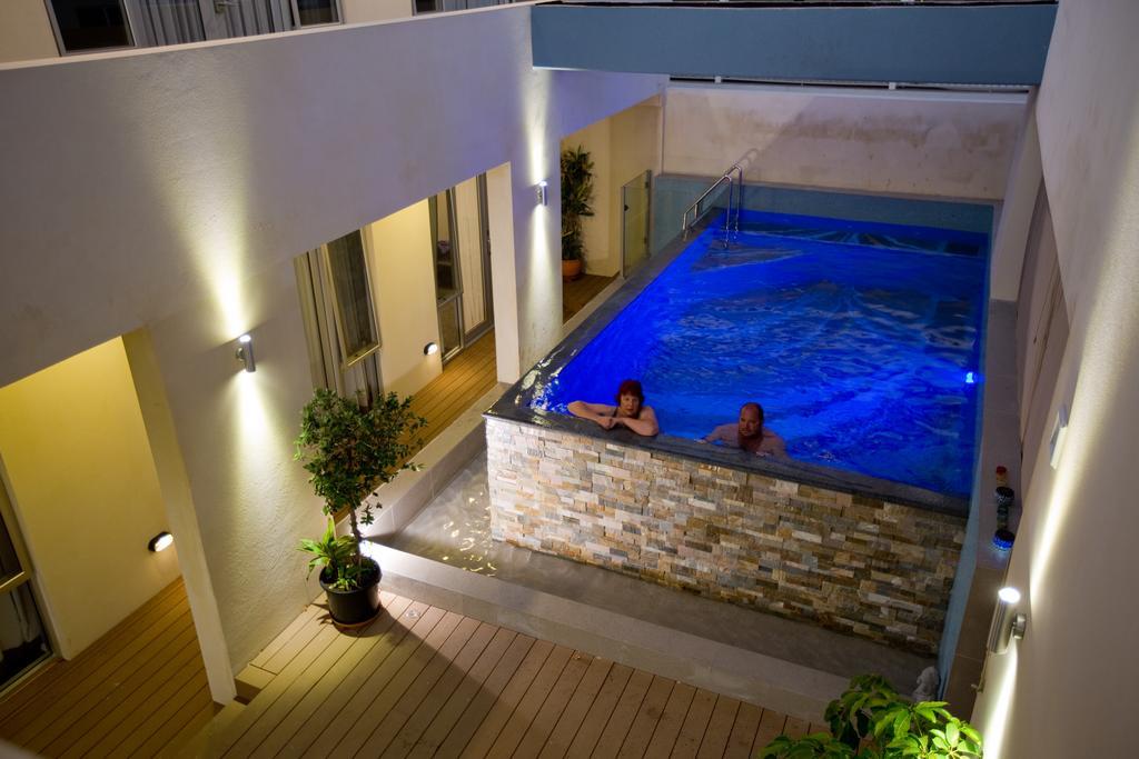 Fremantle Boutique Accommodation - Maand Up Екстериор снимка