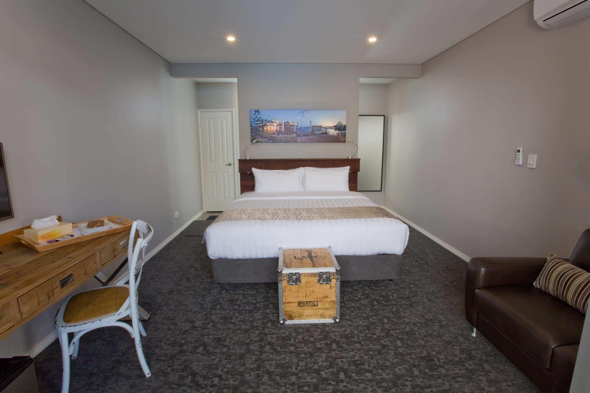 Fremantle Boutique Accommodation - Maand Up Екстериор снимка