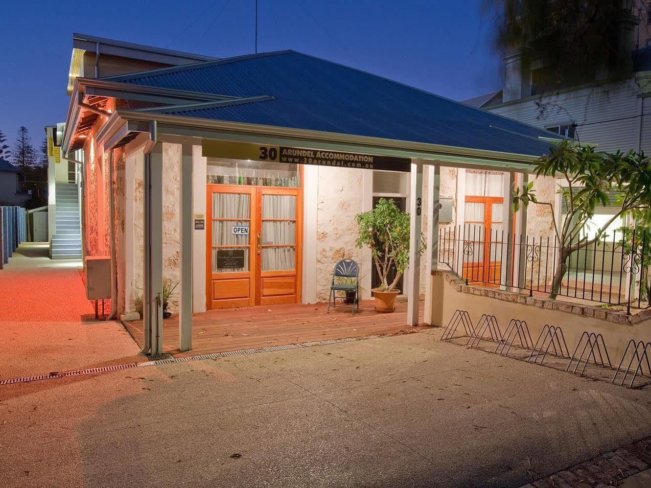 Fremantle Boutique Accommodation - Maand Up Екстериор снимка